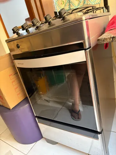 Vende-se Fogão