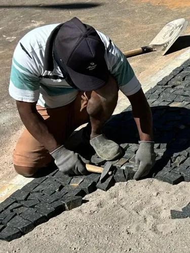 Aplicação de pedra portuguesa em tudo df