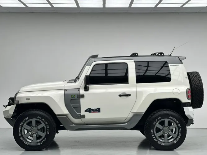 Troller T-4 4X4 3.2 20V TDI Cap. Rígida Diesel 2015