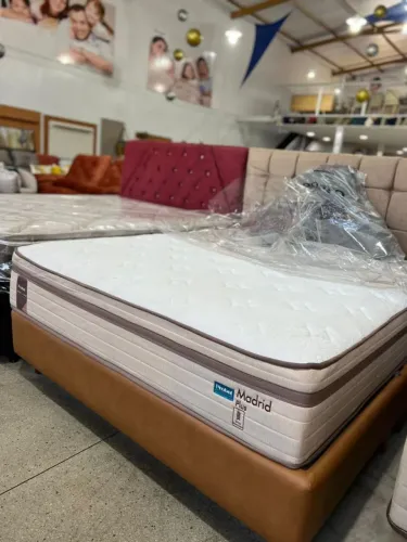 Cama casal com colchão probel grátis travesseiro