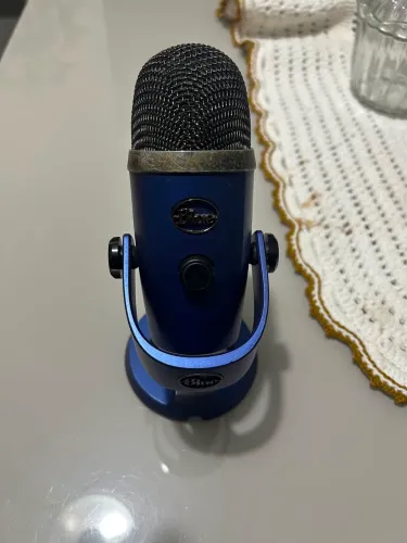 Microfone condensador blue yeti nano