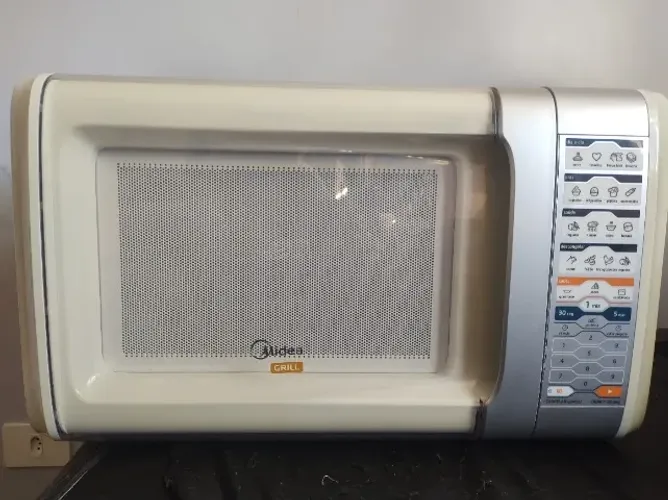 Microondas Midea Grill (NÃO ESTA FUNCIONANDO)