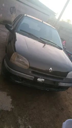 Renault Clio RN 1.6 5P 1998