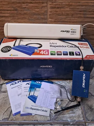 Aquário RP-2660 repetidor e amplificador de sinal de celular operando na frequênc