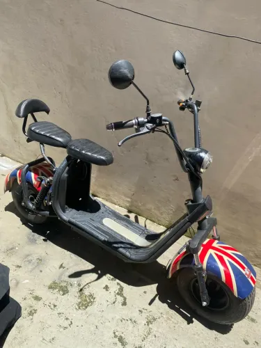 Scooter Eletrica X7 2000w 20ah 2025