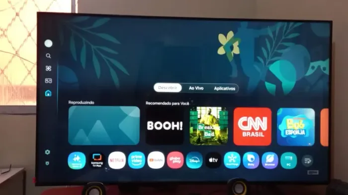 Smart TV Samsung LED 55 4K UN55U8100FGXZD NOVA, 2 MESES DE USO, vem com caixa da fábrica.
