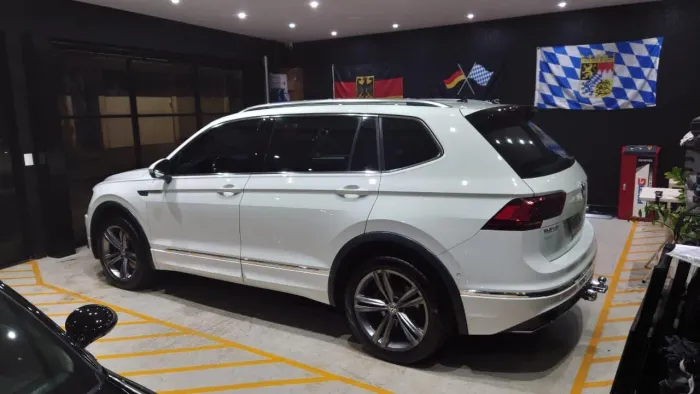 Volkswagen Tiguan Allspac R-line 350 TSI 2.0 4X4 2021