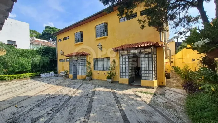 Casa de vila à venda Planalto Paulista, 3 suítes, 2 vagas, melhor local