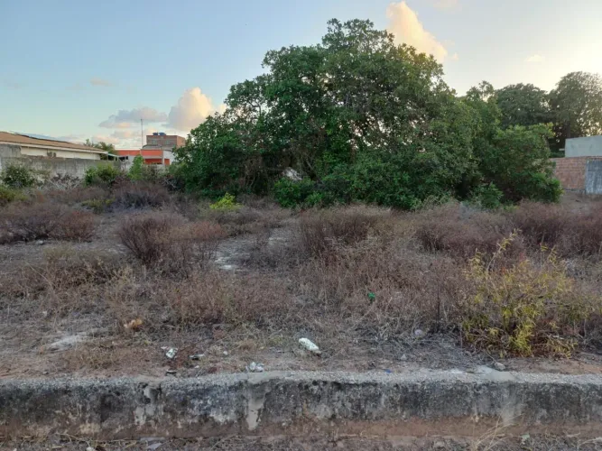 Terreno em Cabedelo 300m²