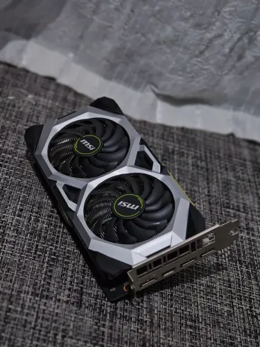 Placa de vídeo GeForce RTX 2060 Ventus 12GB MSI