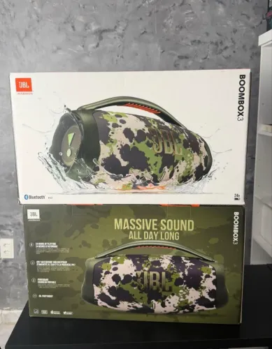 JBL Boombox 3 lacrada