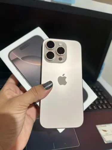 iPhone 16 pro 