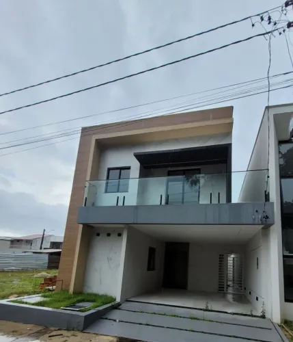 Quartzo Condomínio vendo Casa nova com 4/4 Sendo 3 Suítes com piscina e Área Gourmet