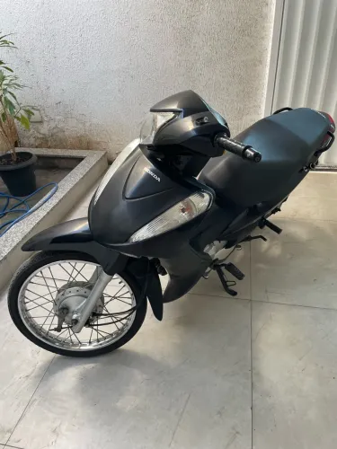 Honda Biz 125 ES/ ES F.inj./es MIX F.injection 2013
