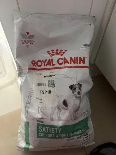 Ração Royal Canin Veterinary Satiety Support Small Dog 7,5kg (Lacrada)