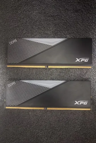 Memória RAM XPG Lancer RGB DDR5 32GB (2x16GB) 5200MHz CL38