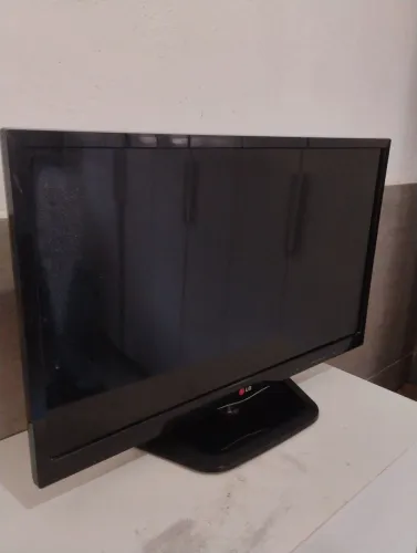 TV LG LED 28" + Conversor Digital