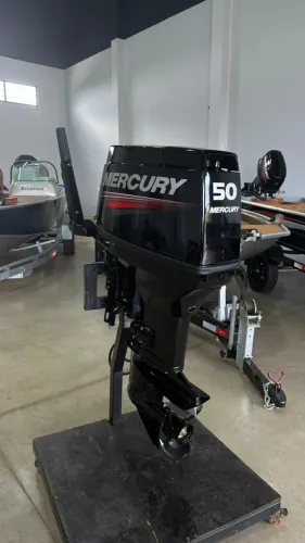 Motor de popa 50hp Mercury 2026 0km partida elétrica auto lub