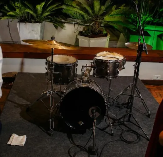 Bateria Pearl Roadshow Series - Configuração Bop (Compacta)