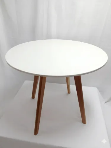 Mesa Redonda 88cm Design Charles Eames