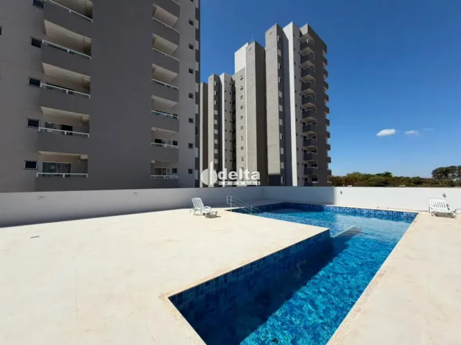 Apartamento mobiliado com 2 quartos sendo 1 suíte disponível para locação no bairro Novo M