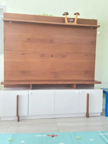 Estante com painel para tv