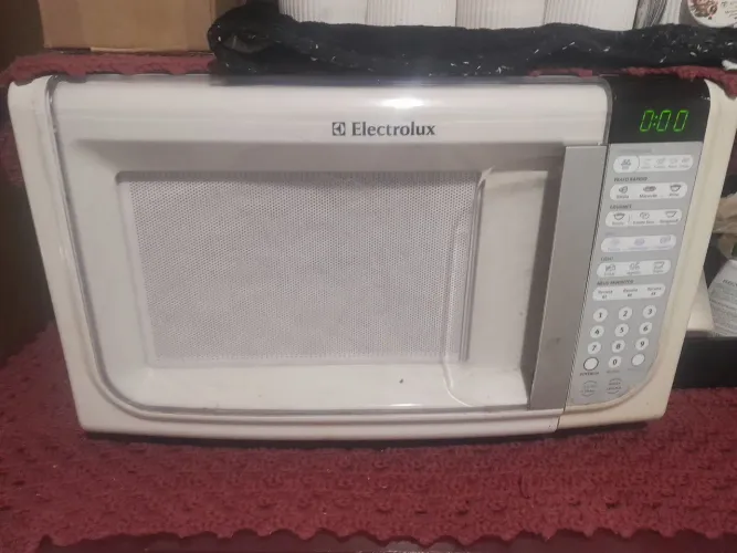 Microondas eletrolux 23l