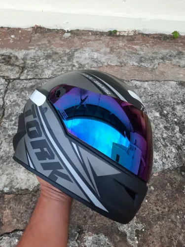 VENDO CAPACETE PRO TORK R8
