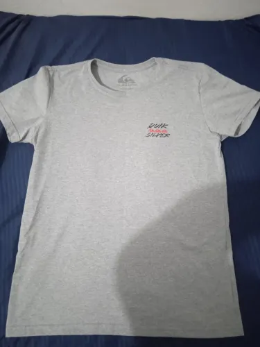 Camisa Quiksilver - nova