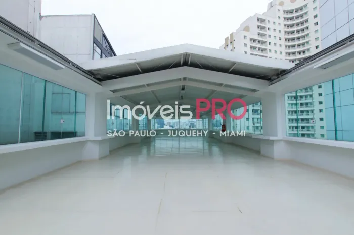 Próximo a Paulista, 13 andares, novo, alto padrão