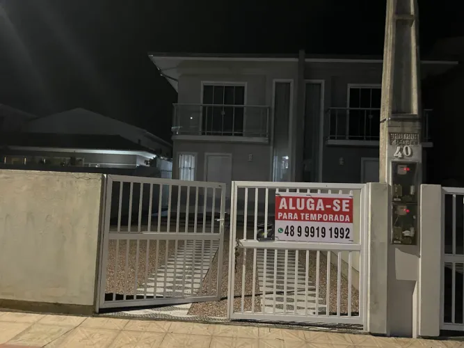 Casa praia ponta do papagaio palhoça 