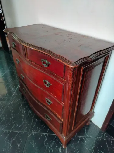 Cômoda antiga antiquário 