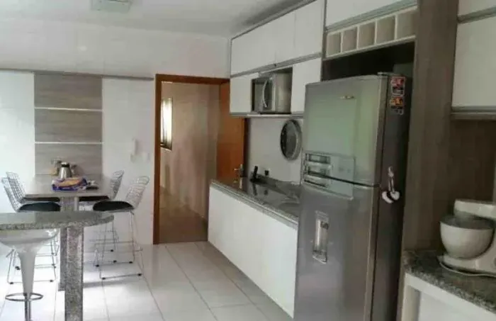 Linda casa na Vila Sonia
