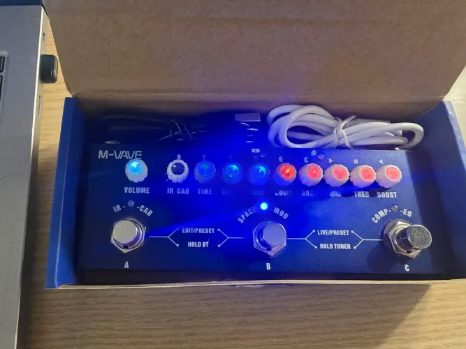 M-VAVE Cube Baby Bass - Nova na Caixa, Completa com Cabos e Manual
