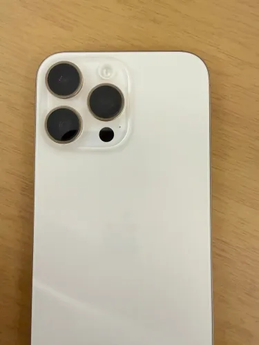 IPHONE 16 PRO MAX DOURADO