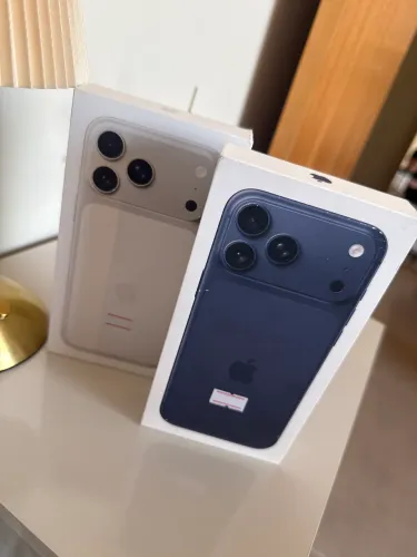 iPhone 17 pro Max. Lacrado LLA - 256GB