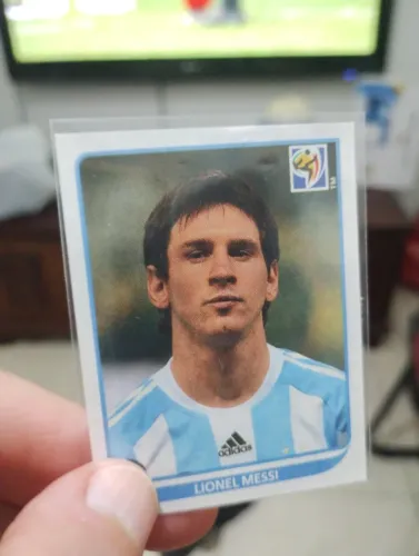 Copa 2010 África do Sul figurinha Messi semi nova descolada