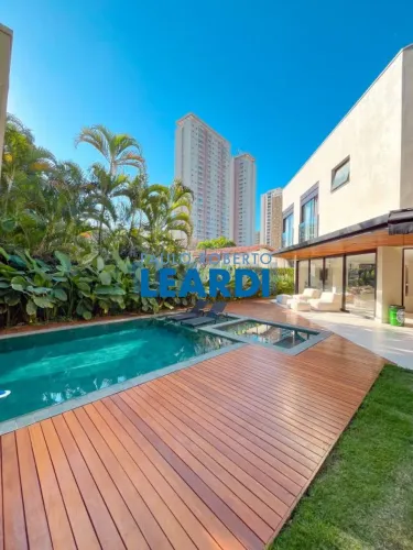 CASA EM CONDOMÍNIO - ALPHAVILLE 1 - SP