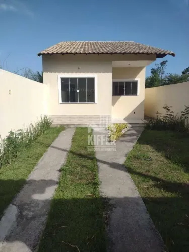 Casa com 2 dormitórios à venda, 65 m² por R$ 320.000,00 - Itaipuaçu - Maricá/RJ