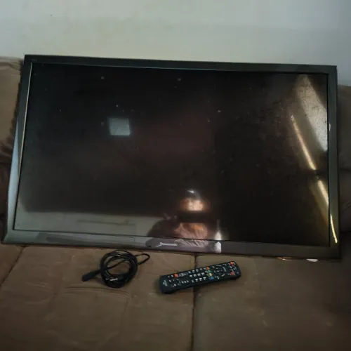 Televisão Panasonic smart 42 polegadas 3D com 2 óculos 3D