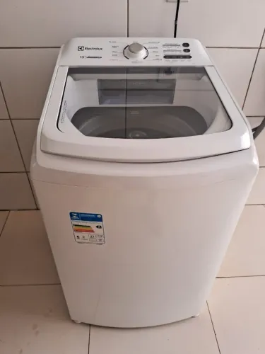 Máquina de Lavar Electrolux 13kg 127V com Cesto Inox (Seminova)