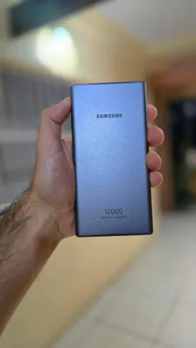 Power Bank Samsung 10.000 mAh ? Carregamento Super Rápido (Super Fast Charging)