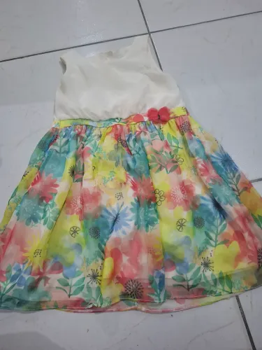 Bazar de roupas infantis menina ate 3 anos