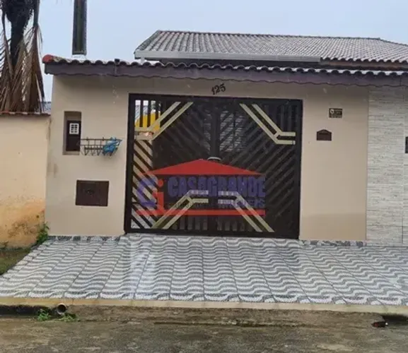 Sobrado para aluguel tem 68 metros quadrados com 2 quartos em Balneário Gaivotas - Itanhaé