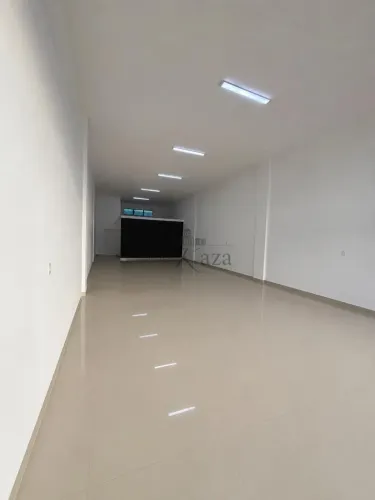 Oportunidade - Ponto Comercial - Villa Branca - 109m².