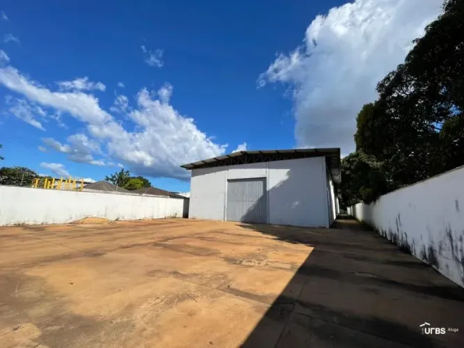 Galpão de 1.300m2