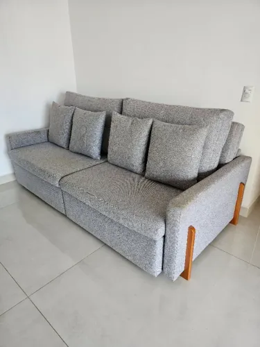 Sofá cama 2,30m (2 módulos e 6 almofadas)