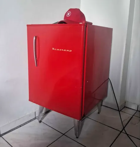 Frigobar retrô