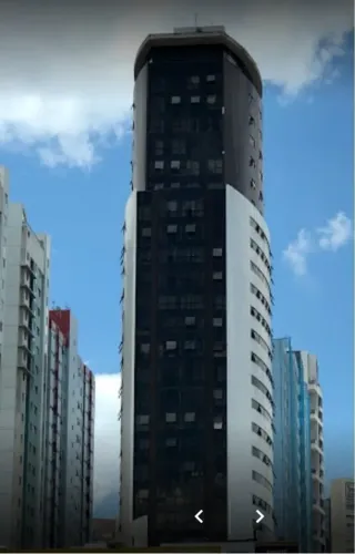 Alugo Kitnet Mobiliada com Garagem em Águas Claras - 100m do Metrô