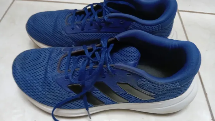 Tênis Adidas Seminovo